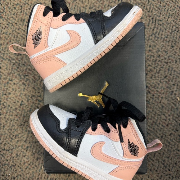 Jordan Other - Jordan 1 Mid Arctic Orange Black Toe - Kids Black and Pink Sneakers